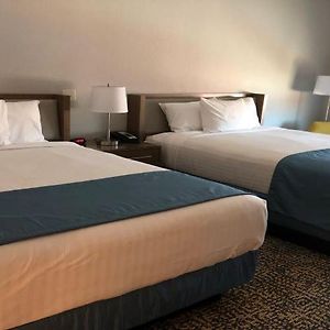 Quadruple Room Lake View